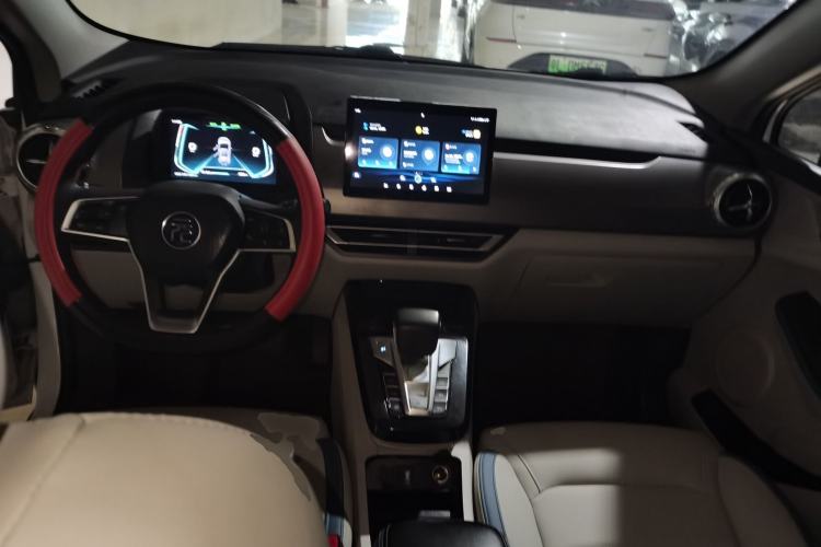 Used BYD Yuan Pro 2023 401KM Luxury Version
