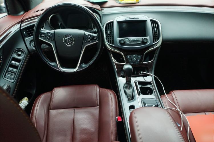 Used Buick LaCrosse 2014 2.0T SIDI Smart Luxury Flagship Edition Center Console