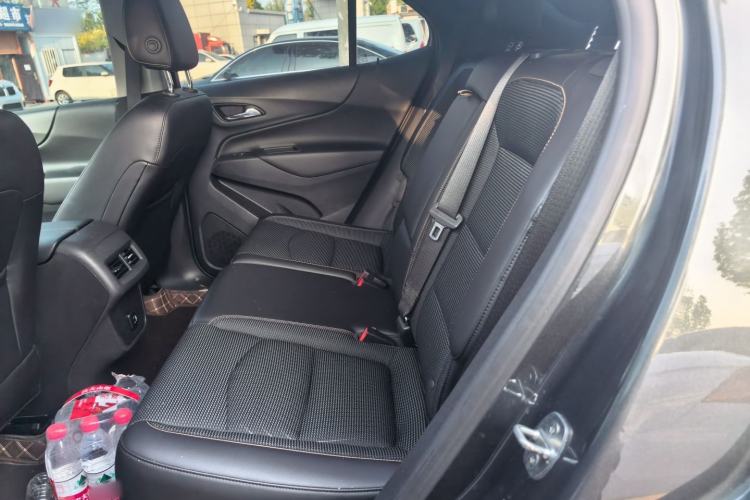 Used Chevrolet Equinox 2018 535T Automatic Chijie Edition Left Rear Seat