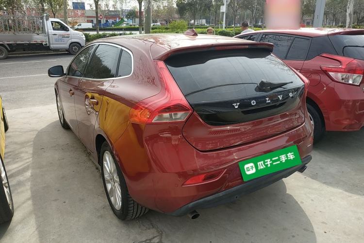 Used Volvo V40 2015 1.6T Zhiya Edition Rear Left 45 Deg