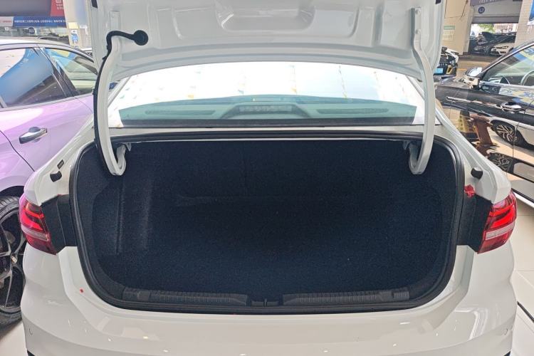 Used Volkswagen Lavida 2023 280TSI DSG Starry Sky Deluxe Edition Trunk