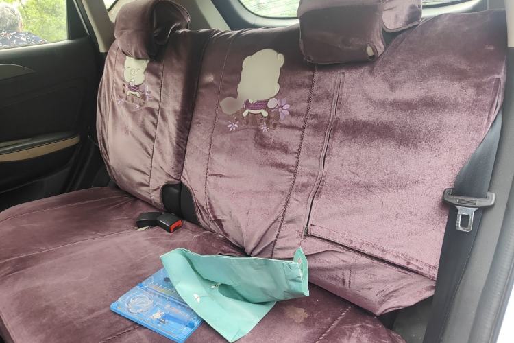 Used CHANGAN CS35 2016 1.6L Manual Luxury Model China V Standard
