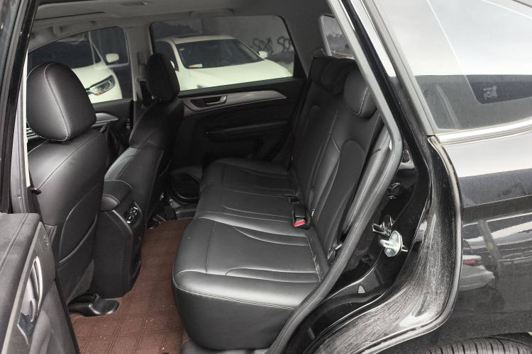 Used Haval M6 2021 PLUS 1.5T Manual Luxury Smart Connectivity Model