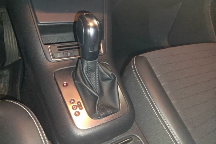 Used Volkswagen Tiguan 2016 280TSI Automatic Two-Wheel-Drive Silk Road Style Edition