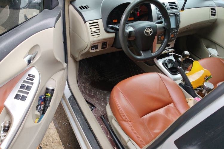 Used Toyota Corolla 2011 1.8L Manual GL-i Driver Seat