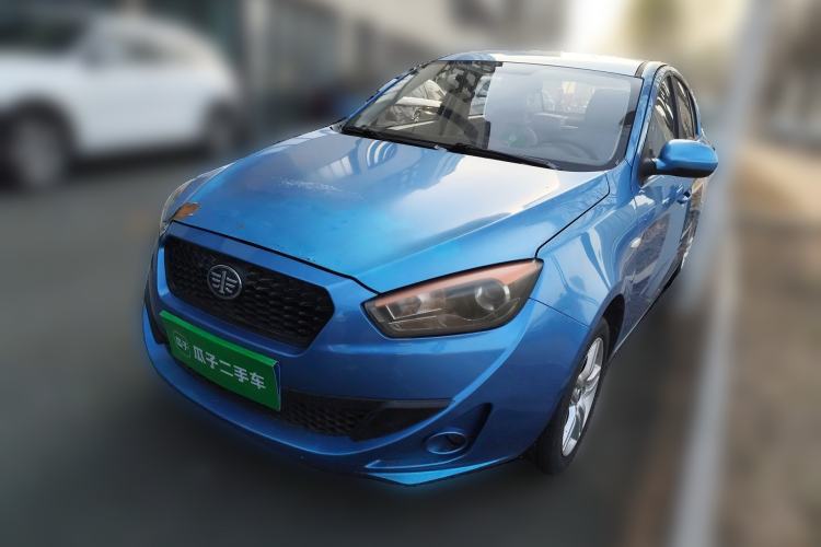 Used Oley 2012 Sedan 1.5L Manual Comfort Model
