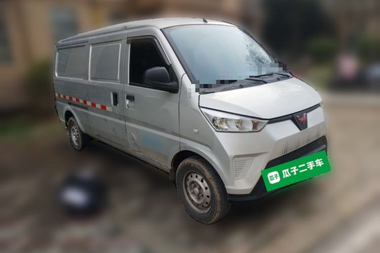 Used Wuling EV50 2020 All-Electric Van Logistics Vehicle with Ningde-Heated Battery
