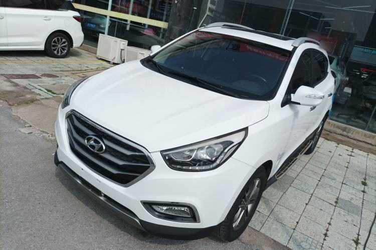 Used Hyundai ix35 2015 2.0L Automatic 2WD Smart Version China V Standard