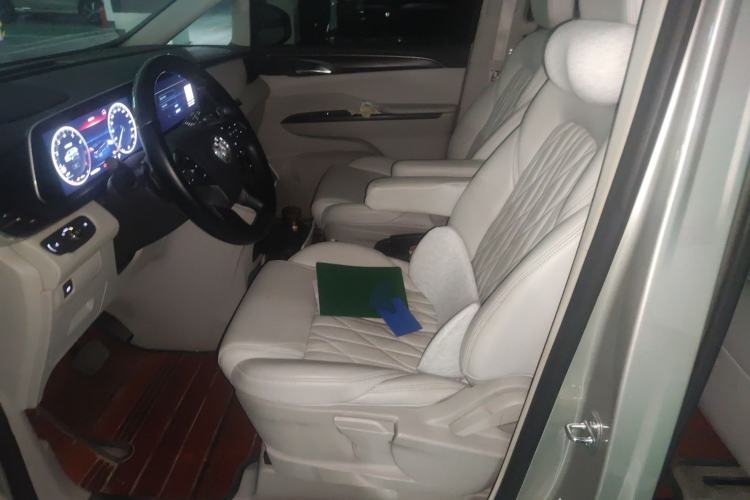 Used Buick GL8 2023 ES Lu Zun Comfort Model