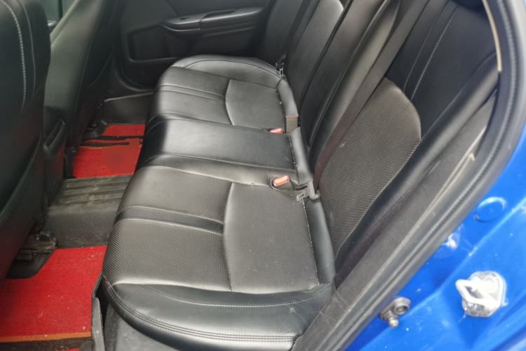 Used Honda Civic 2019 220TURBO CVT Dynamic Edition China V Emission Standard Left Rear Seat