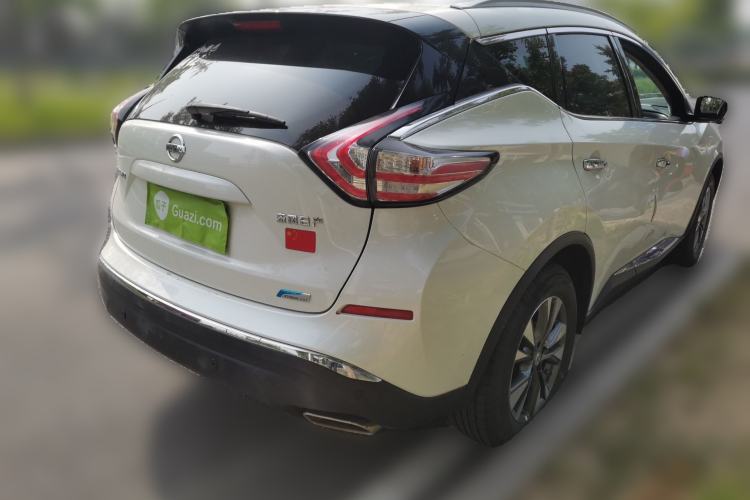Used Nissan Murano 2019 2.5L XL Two-Wheel Drive Smart Connect Luxury Edition China VI Standard
