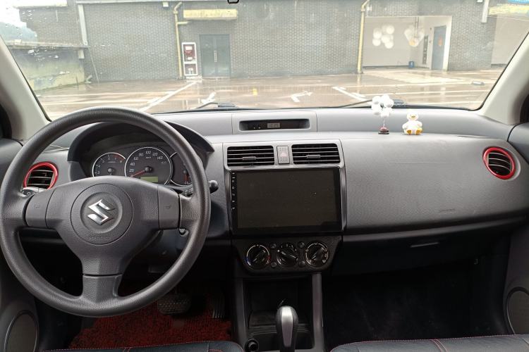 Used Suzuki Swift 2016 1.5L Automatic Fashionable Coolplay Edition
