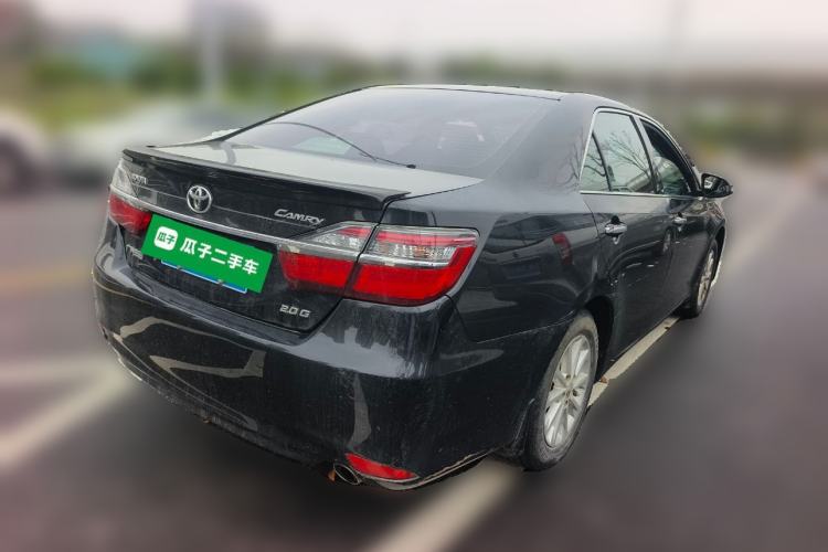 Used Toyota Camry 2016 2.0G 10th Anniversary Leading Edition
