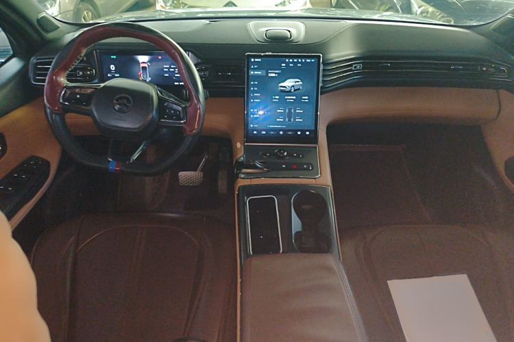 Used Nio ES6 2022 75 kWh Sport Edition Center Console