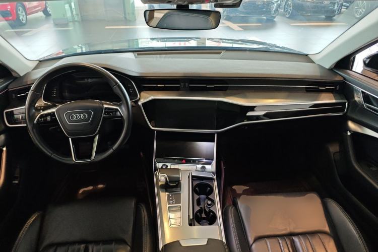 Used Audi A6L 2023 45 TFSI Prestige Elegant Edition Center Console