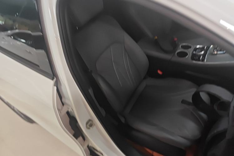 Used Geely Galaxy L6 2025 EM-i 60km Launch Edition Right Front Seat