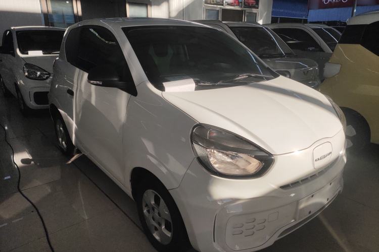 Used Roewe Clever 2021 302 km New Four-Seater Super-Efficient Version
