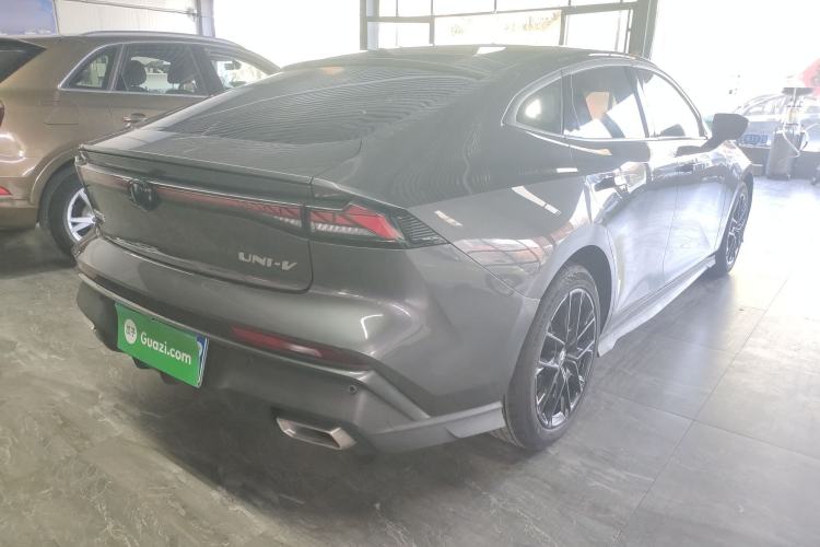 Used CHANGAN UNI-V 2024 1.5T Prestige Edition Rear Right 45 Deg