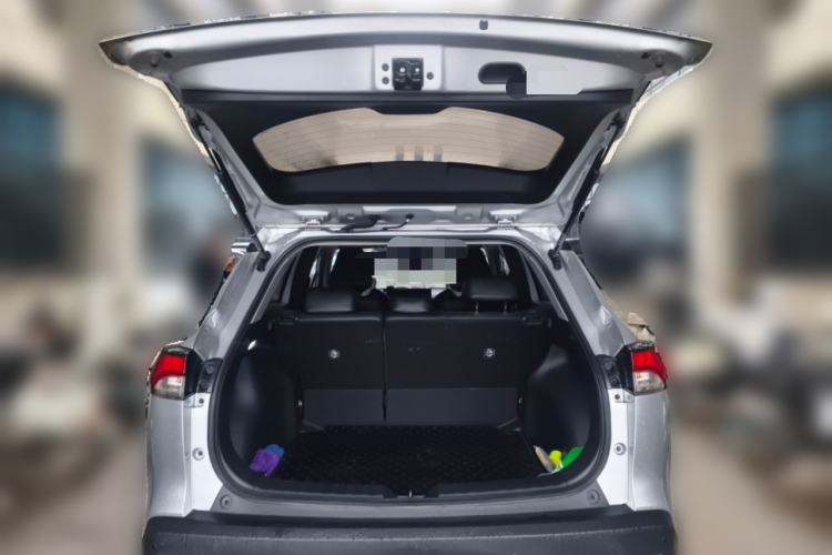 Used Toyota FRONTLANDER 2023 2.0L CVT Elite Edition Trunk