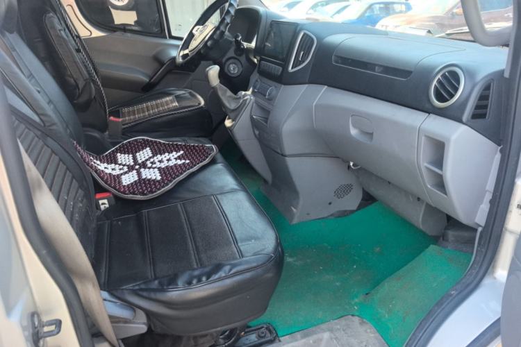 Used JAC Sunray 2021 2.0T Fuel-Efficient King Express Version Non-Commercial Long Wheelbase D20TCIF1
