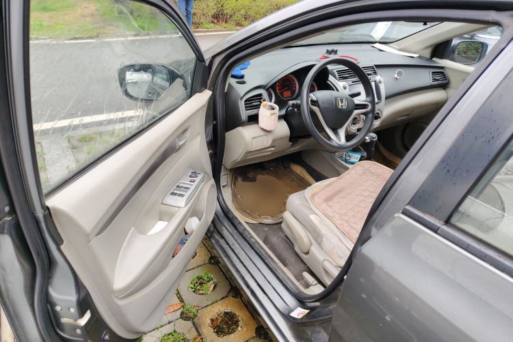 Used Honda City Classic 2011 1.5L Automatic Elite Edition Driver Seat