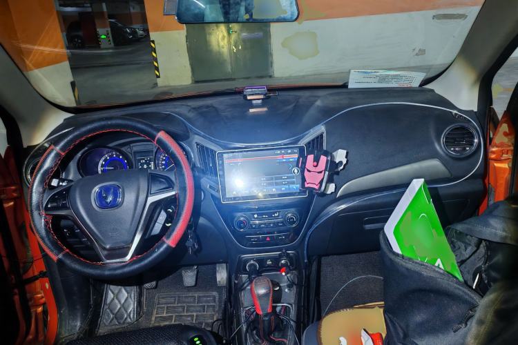 Used CHANGAN CS15 2016 1.5L Manual Fashion Edition
