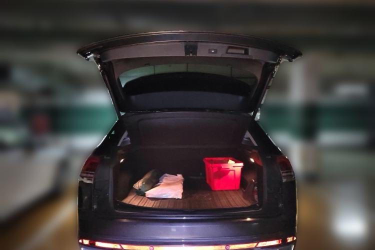 Used Volkswagen Teramont X 2022 380TSI Four-Wheel Drive Polar Night Limited Edition Trunk