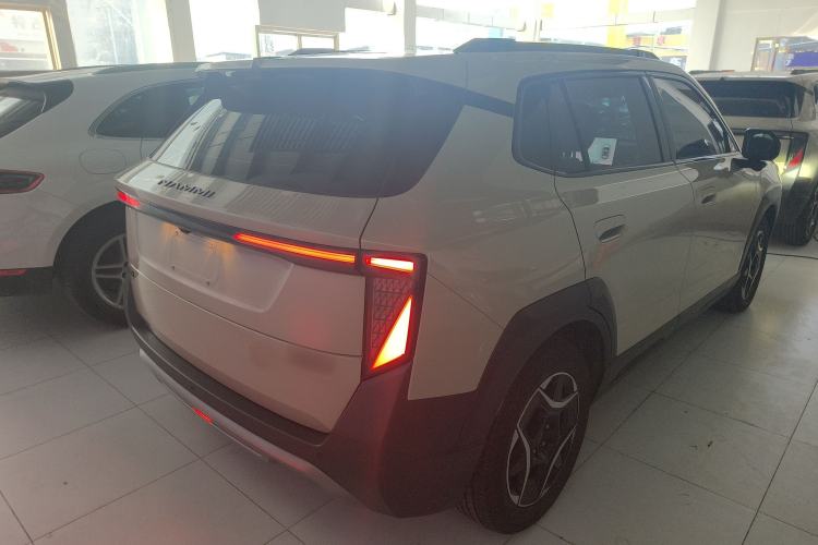 Used Dongfeng NAMMI 06 2025 471 Ultra
