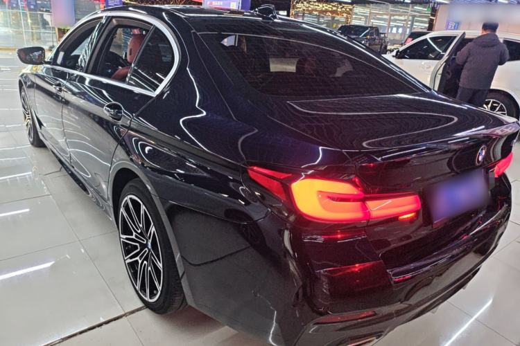 Used BMW 5 Series 2021 530Li Leading Model M Sport Package