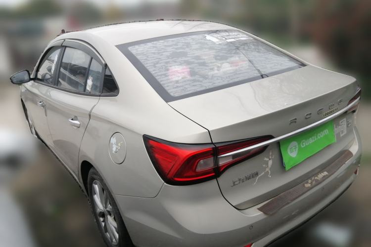 Used Roewe i5 2020 1.5L Manual 4G Connect Luxury Edition
