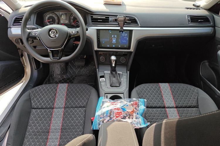 Used Volkswagen Lamando 2019 230TSI DSG Fashion Edition China V Standard