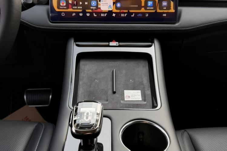 Used Hima AITO M5 2022 Extended-Range Four-Wheel Drive Performance Version
