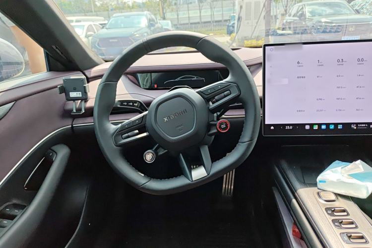 Used Xiaomi Auto SU7 2024 Four-Wheel Drive Ultra-Long Range Advanced Intelligent Driving Max Edition Steering Wheel