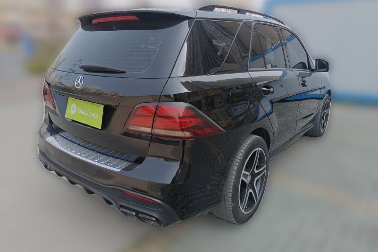 Used Mercedes-Benz GLE 2017 GLE 400 4MATIC Rear Right 45 Deg