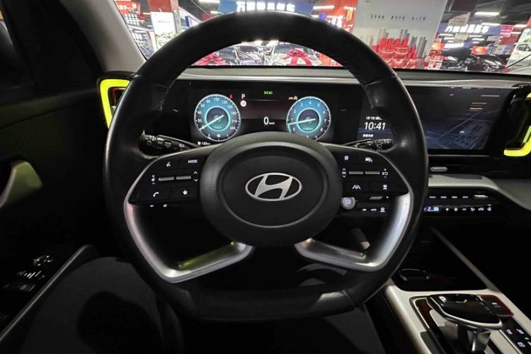 Used Hyundai ix35 2023 Musso 2.0L Flagship Edition TOP