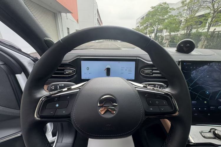 Used Nio ES8 2020 415 km Range 7-Seater Version