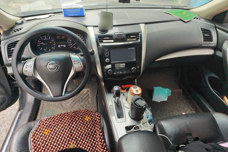 Used Nissan Teana 2016 2.0L XL Comfort Edition Center Console