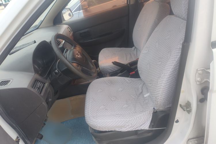 Used Wuling Hongguang 2015 1.5L S Basic Version China V Standard Left Front Seat