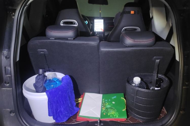 Used Chery Little Ant 2022 Revised Version Sweet Pink Edition Half-Sugar Version Lithium Iron Phosphate 30.7 kWh 30 kW 301 km
