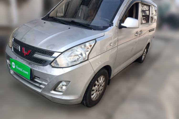 Used Wuling Rongguang V 2015 1.5L Standard Version