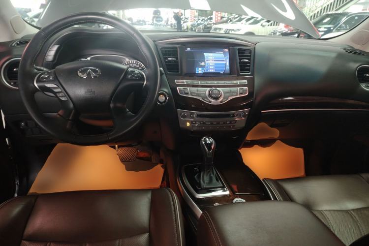 Used Infiniti QX60 2016 2.5 S/C Hybrid Two-Wheel-Drive Excellence Edition China V Standard
