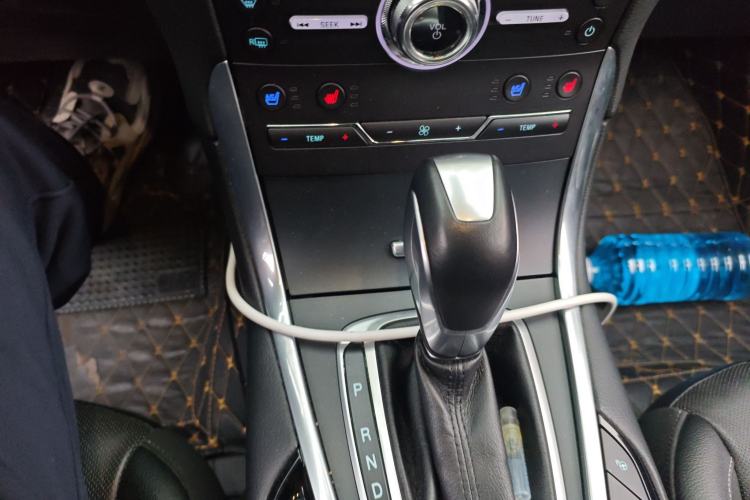 Used Ford Edge 2018 EcoBoost 245 4x4 Titanium Plus 7-Seater China V Standard Gear Lever