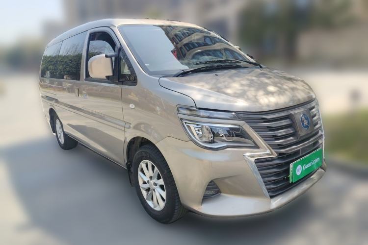 Used FORTHING Lingzhi M5 2022 Passenger Version Luxury Model 7 Seats Front Right 45 Deg