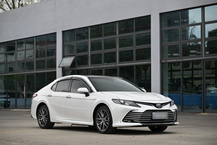 Used Toyota Camry 2021 Dual-Motor 2.5HG Luxury Edition Exterior 2