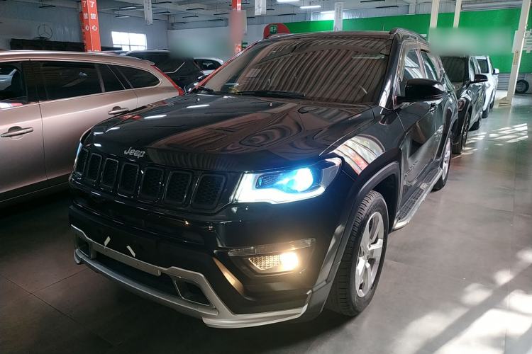 Used Jeep Compass 2019 220T Automatic Family Edition