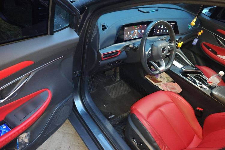 Used CHANGAN UNI-T 2020 1.5T Flagship Version