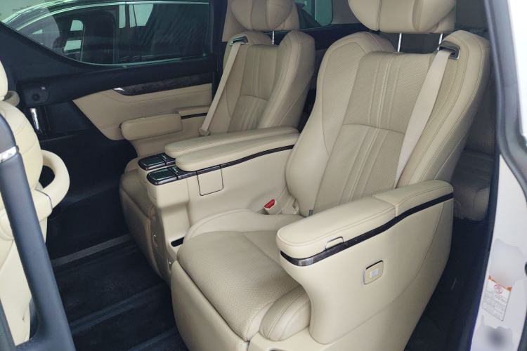 Used Toyota Vellfire 2021 Crown Dual-Engine 2.5L HV Prestige Edition