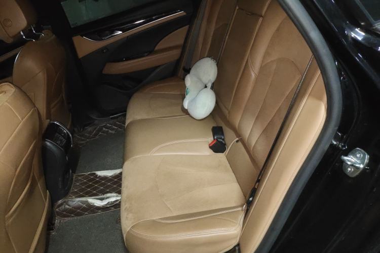 Used Buick LaCrosse 2018 28T Luxury Model
