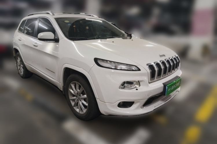 Used Jeep Cherokee 2017 2.4L Excellence Edition
