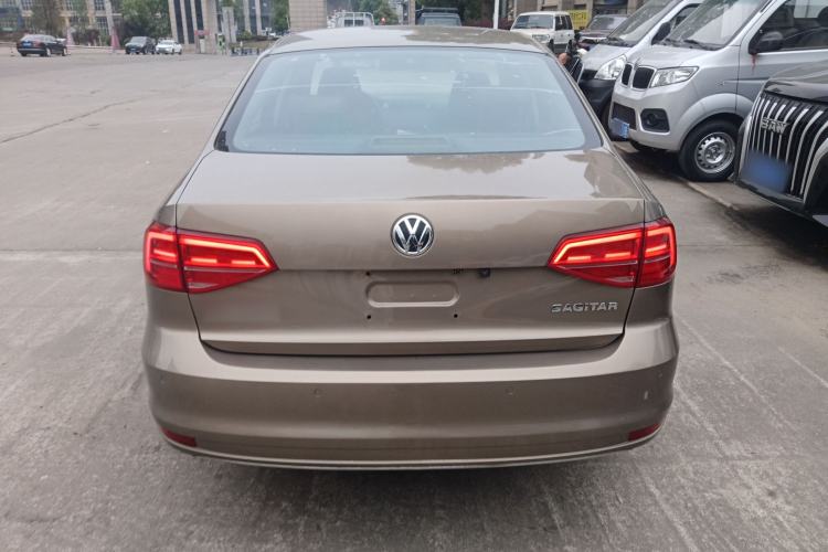 Used Volkswagen Sagitar 2015 1.6L Automatic Comfort Model